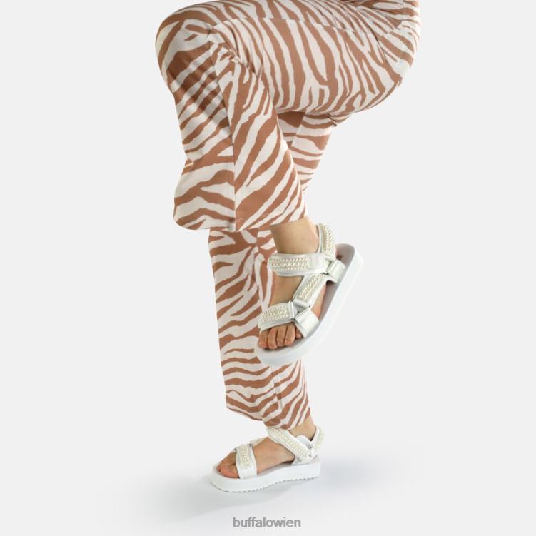 bei Buffalo Plateausandalen mit Salbeiperlen, vegan Weiss 0FX48842 |Sandalen